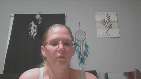 JadeLuv online show from March 24, 1:44 am