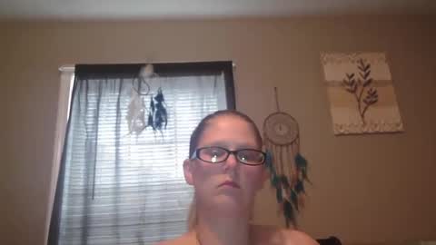 JadeLuv online show from February 16, 5:59 pm