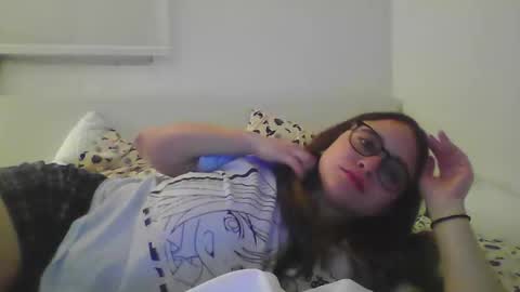 Snapshot of jademonroe0522 chatting on October 18, 9:01 am jademonroe0522 online show from October 18, 9:01 am
