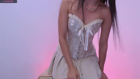 JADE 3 online show from December 31, 2:58 pm