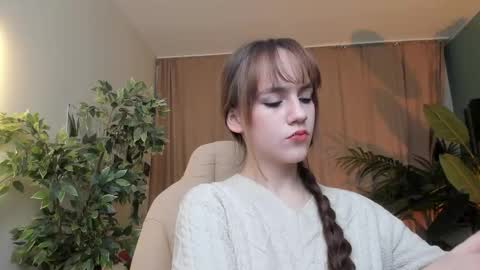 jamie_chung online show from December 14, 1:11 am