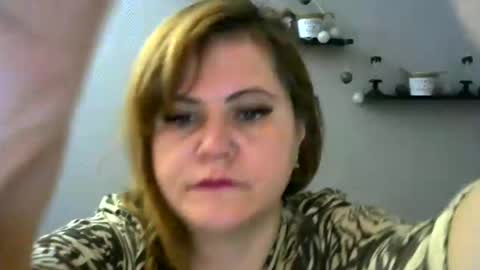 janaloveli online show from February 13, 5:26 am