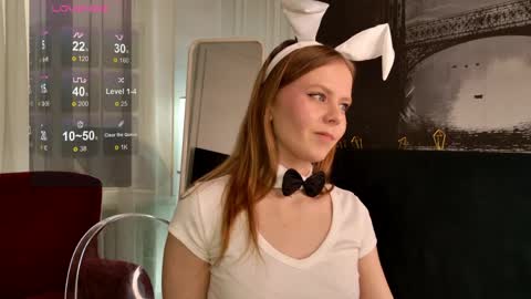 jane_westt online show from April 7, 3:14 pm