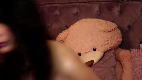 JaneDevine online show from February 1, 5:18 am