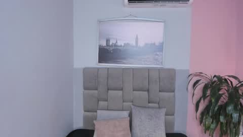 Janna online show from December 4, 11:12 am