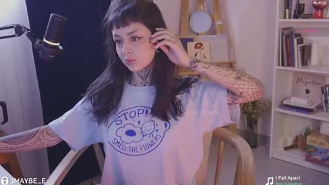   jmaybe e online show from January 7, 3:02 pm