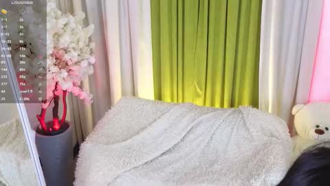 Janet online show from November 6, 12:00 pm