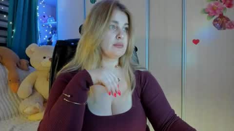 JansyLines online show from March 8, 5:39 pm