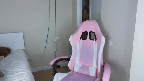 Jasmine online show from March 17, 7:29 pm