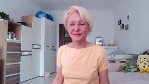 Jasmin room for people 40 online show from April 11, 12:42 pm