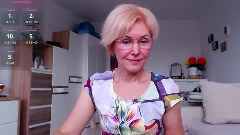 Jasmin room for people 40 online show from December 14, 8:09 am