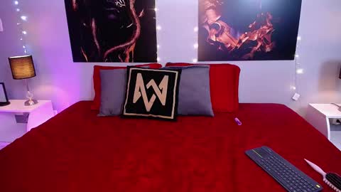 Instagram jasminecampbell1  online show from December 19, 10:24 pm