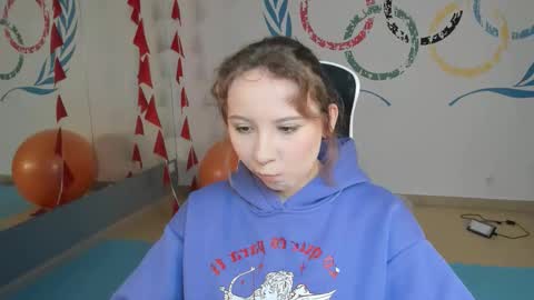 Jasmine online show from November 10, 5:02 am