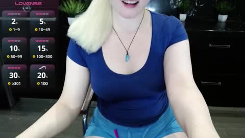 jassicaonline online show from December 5, 9:50 pm