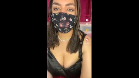 Snapshot of jassmina_7 chatting on February 1, 1:41 pm Jassmina online show from February 1, 1:41 pm