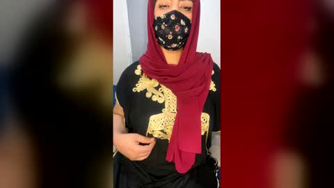 Jassmina  online show from December 18, 10:47 pm