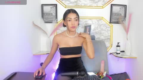 Jaulyn online show from June 9, 6:51 pm