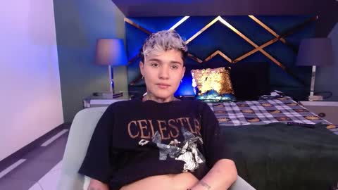 JAX online show from December 18, 6:29 am