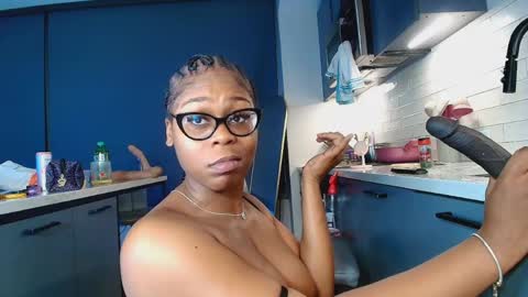 Naomiruty online show from April 11, 2:06 am