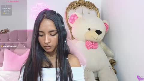 Snapshot of jazmin_tay chatting on February 12, 7:24 pm Jazmin online show from February 12, 7:24 pm