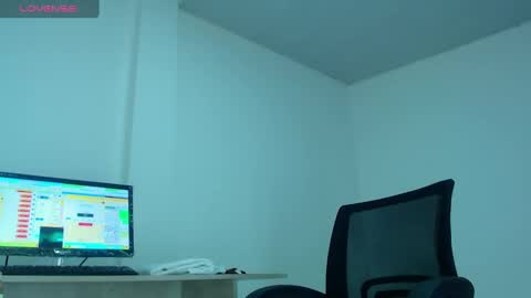 jazmin online show from January 6, 9:00 pm