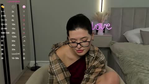 Snapshot of jazminenakano chatting on September 18, 7:34 pm Mira the personal mirage D online show from September 18, 7:34 pm