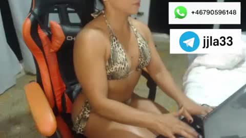 Jazmin Diaz online show from November 27, 8:45 pm