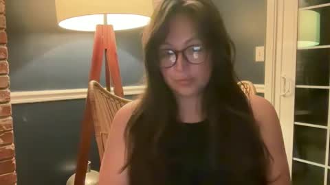 Jelli online show from April 15, 10:49 am