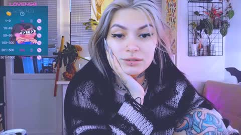 Snapshot of jelyaa chatting on January 22, 12:27 pm Jelya online show from January 22, 12:27 pm