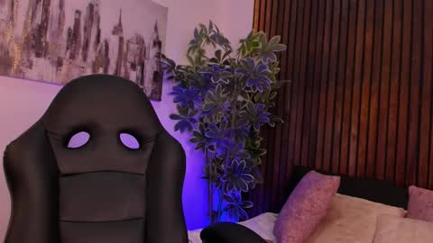 JEENA  online show from February 21, 1:56 pm