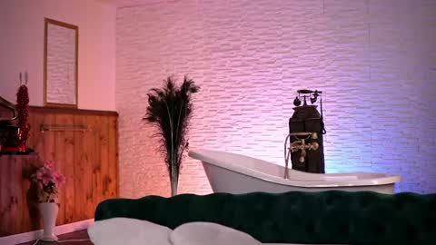 jenna_day online show from April 11, 7:45 am