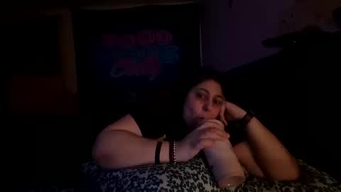 Snapshot of jennabrady chatting on October 10, 12:48 am  Dragon Queen. Be my Dragon --  and  online show from October 10, 12:48 am