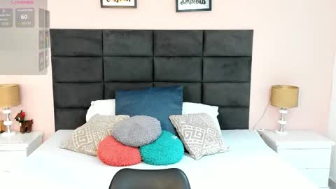 jenner_madison online show from January 8, 11:25 am