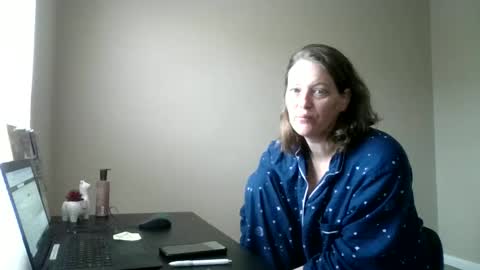Snapshot of jennibean6996 chatting on January 14, 1:49 pm Jennibean6996 online show from January 14, 1:49 pm