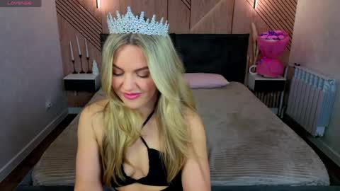 Jennifer Perezz online show from May 29, 5:33 pm