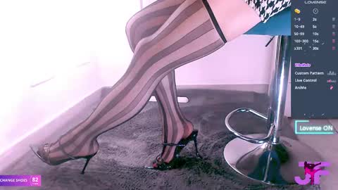 Jenny online show from February 6, 11:19 pm