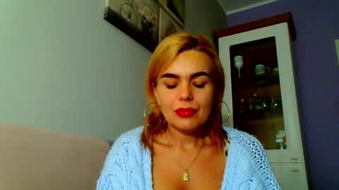 Jenny online show from December 4, 8:23 am