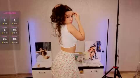 Snapshot of jenny_rosex chatting on September 27, 5:31 pm Jenny online show from September 27, 5:31 pm