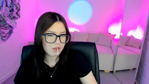 JENNY online show from July 11, 5:18 am
