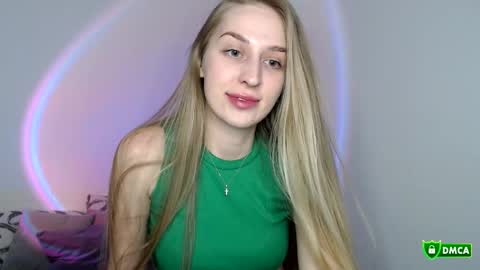 The Flower Power Models online show from January 18, 12:51 am