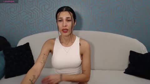 Jenny online show from February 4, 9:18 pm