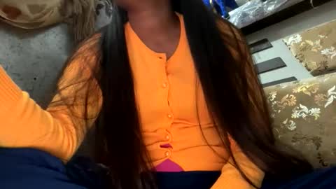 jesmin_roy62 online show from November 17, 12:17 pm