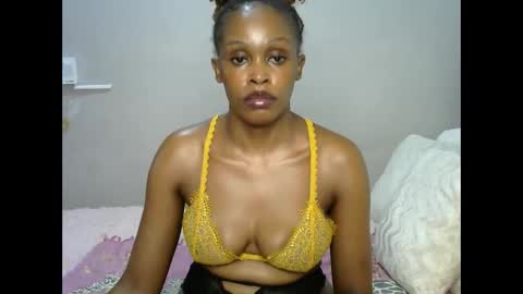 jessajoyy online show from May 5, 9:23 am