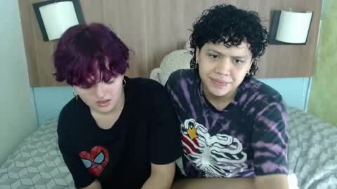 JessAndJade online show from September 12, 12:23 pm