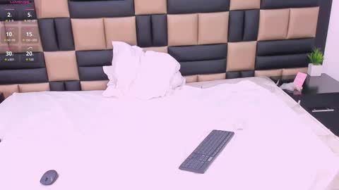 Jessica online show from December 13, 7:53 pm