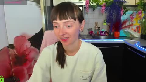 jessicaforris online show from April 16, 7:19 am