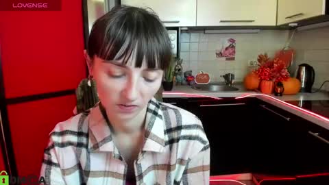 jessicaforris online show from November 14, 8:03 am