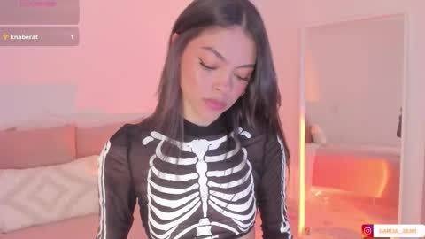 Snapshot of jessie_garcia chatting on October 26, 2:40 am IG GARCIA 28391 online show from October 26, 2:40 am