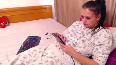 jessiestar3 online show from February 20, 6:26 am