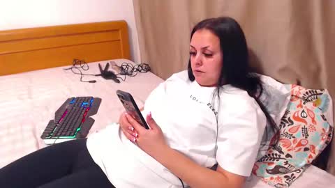 jessiestar3 online show from March 11, 2:16 am